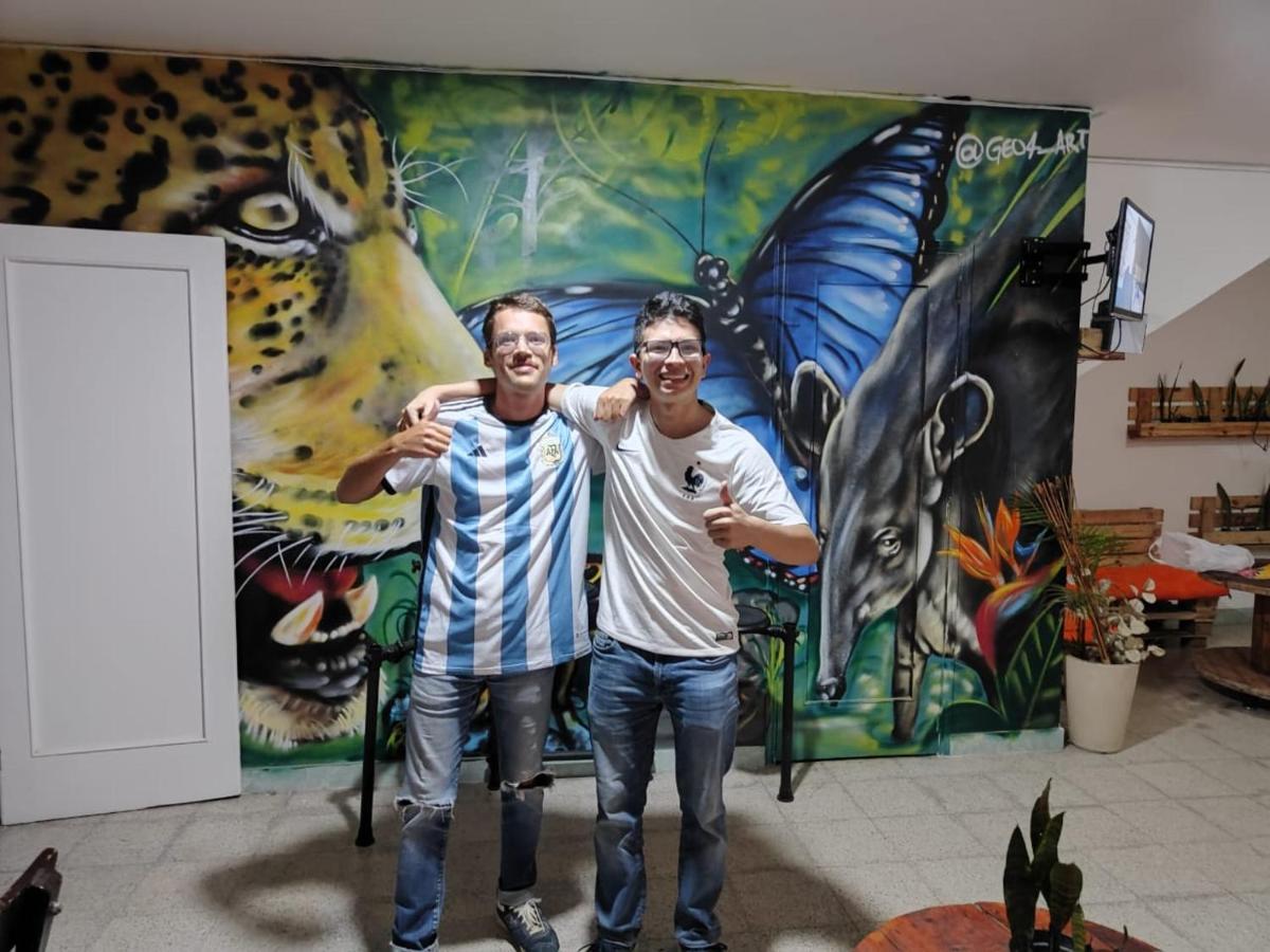 מדיין Serrania Hostal מראה חיצוני תמונה