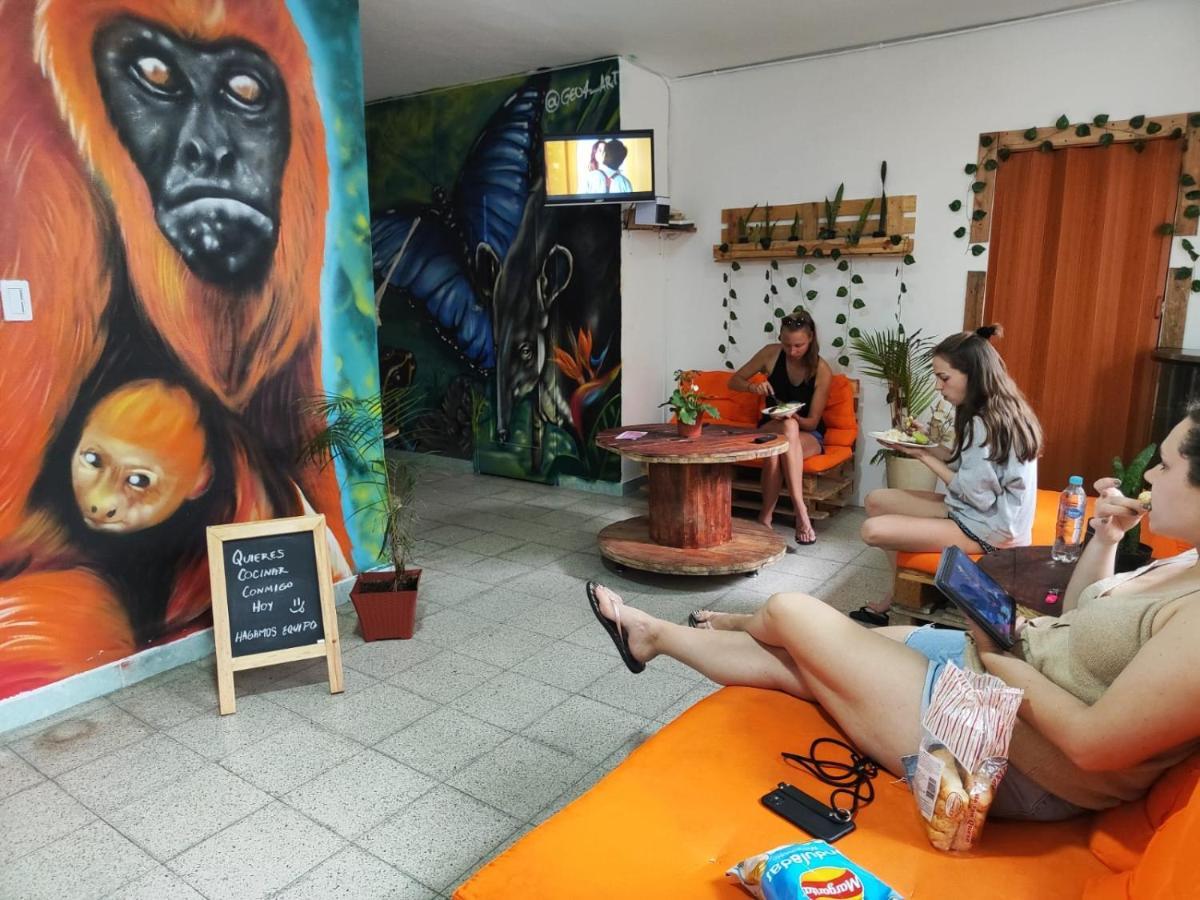מדיין Serrania Hostal מראה חיצוני תמונה